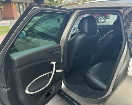 Коричневый Ситроен С5, объемом двигателя 1.56 л и пробегом 222 тыс. км за 8500 $, фото 8 на Automoto.ua