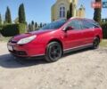Красный Ситроен С5, объемом двигателя 2 л и пробегом 350 тыс. км за 3999 $, фото 2 на Automoto.ua