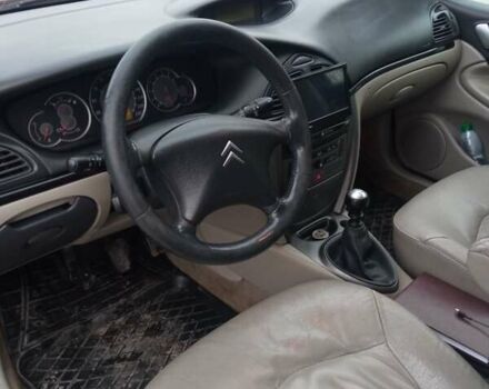 Червоний Сітроен С5, об'ємом двигуна 2 л та пробігом 370 тис. км за 4999 $, фото 5 на Automoto.ua