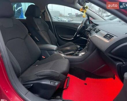 Червоний Сітроен С5, об'ємом двигуна 2 л та пробігом 300 тис. км за 4990 $, фото 11 на Automoto.ua
