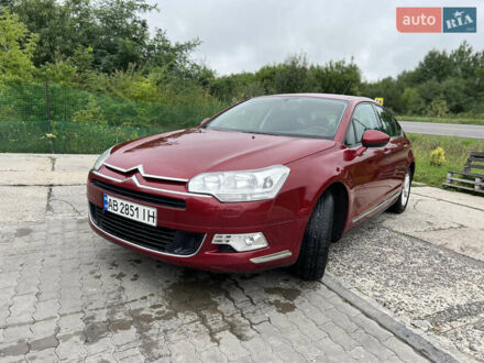 Ситроен С5 2008 в Ярмолинцы на Automoto.ua Красный Ситроен С5, объемом двигателя 2 л и пробегом 312 тыс. км за 5100 $, фото 1 на Automoto.ua