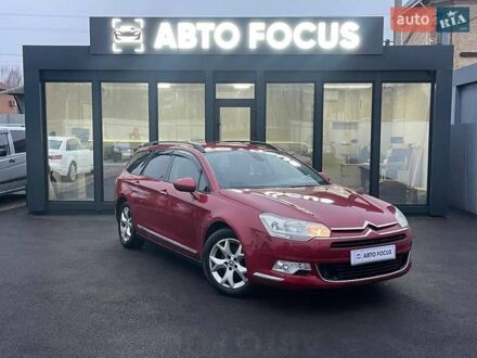 Красный Ситроен С5, объемом двигателя 2 л и пробегом 300 тыс. км за 5990 $, фото 1 на Automoto.ua