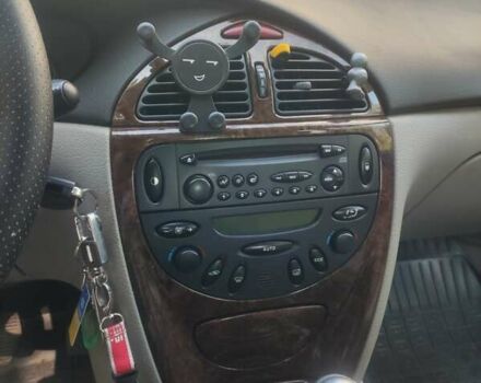 Ситроен С5, объемом двигателя 2 л и пробегом 317 тыс. км за 3800 $, фото 12 на Automoto.ua