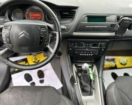 Ситроен С5, объемом двигателя 1.6 л и пробегом 370 тыс. км за 5690 $, фото 18 на Automoto.ua