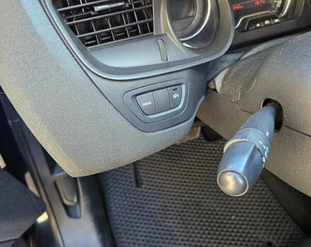 Сітроен С5, об'ємом двигуна 3 л та пробігом 320 тис. км за 8250 $, фото 8 на Automoto.ua