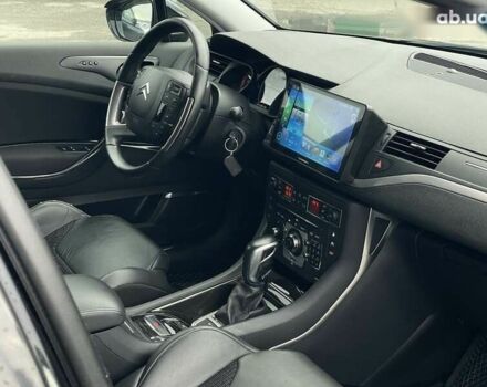 Сітроен С5, об'ємом двигуна 2.2 л та пробігом 279 тис. км за 9490 $, фото 18 на Automoto.ua