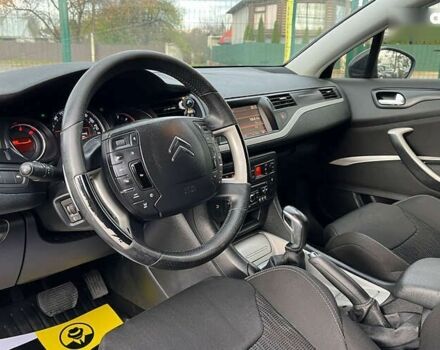 Сітроен С5, об'ємом двигуна 1.6 л та пробігом 234 тис. км за 7400 $, фото 6 на Automoto.ua
