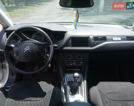 Сітроен С5, об'ємом двигуна 2 л та пробігом 312 тис. км за 6699 $, фото 8 на Automoto.ua