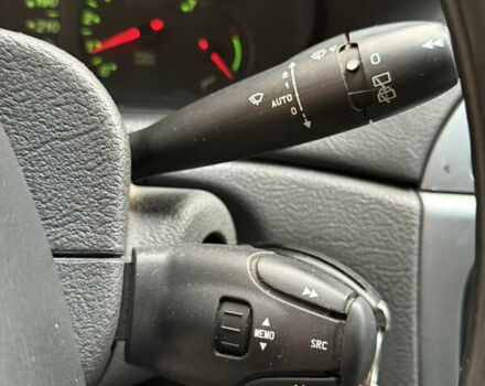 Желтый Ситроен С5, объемом двигателя 2 л и пробегом 360 тыс. км за 2850 $, фото 12 на Automoto.ua