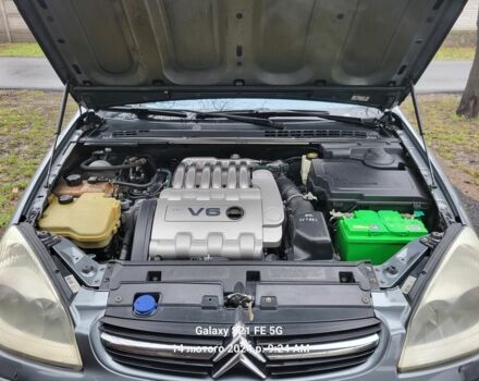 Серый Ситроен С5, объемом двигателя 2.9 л и пробегом 300 тыс. км за 3800 $, фото 7 на Automoto.ua