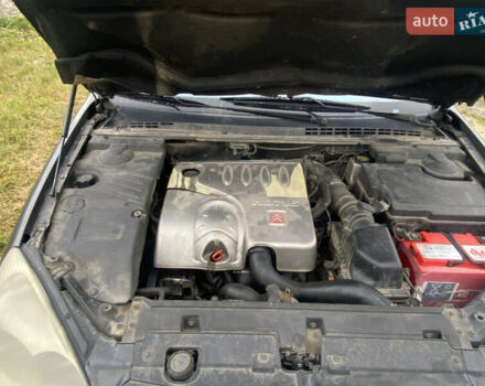 Серый Ситроен С5, объемом двигателя 2.18 л и пробегом 200 тыс. км за 1800 $, фото 10 на Automoto.ua