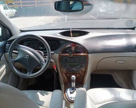 Ситроен С5 2002 в Ужгороде на Automoto.ua Серый Ситроен С5, объемом двигателя 2.2 л и пробегом 242 тыс. км за 4000 $, фото 12 на Automoto.ua