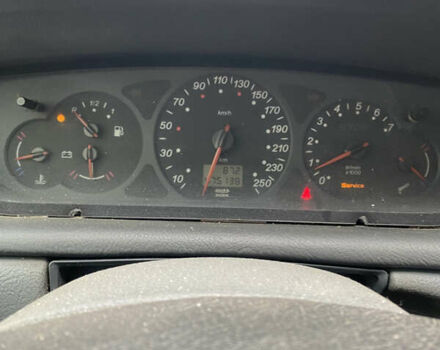 Серый Ситроен С5, объемом двигателя 2 л и пробегом 475 тыс. км за 2800 $, фото 14 на Automoto.ua