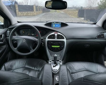 Сірий Сітроен С5, об'ємом двигуна 2.2 л та пробігом 330 тис. км за 1300 $, фото 7 на Automoto.ua