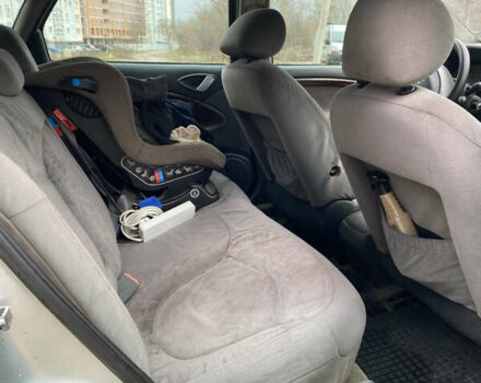 Серый Ситроен С5, объемом двигателя 2 л и пробегом 475 тыс. км за 2800 $, фото 12 на Automoto.ua