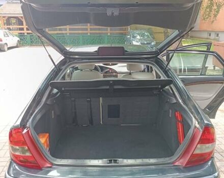 Ситроен С5 2002 в Ужгороде на Automoto.ua Серый Ситроен С5, объемом двигателя 2.2 л и пробегом 242 тыс. км за 4000 $, фото 23 на Automoto.ua