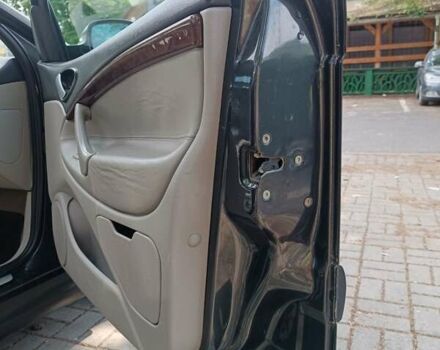 Ситроен С5 2002 в Ужгороде на Automoto.ua Серый Ситроен С5, объемом двигателя 2.2 л и пробегом 242 тыс. км за 4000 $, фото 4 на Automoto.ua