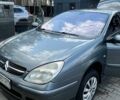 Серый Ситроен С5, объемом двигателя 2.2 л и пробегом 315 тыс. км за 3500 $, фото 1 на Automoto.ua