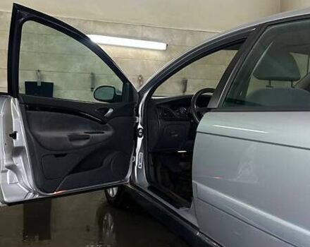 Серый Ситроен С5, объемом двигателя 2 л и пробегом 186 тыс. км за 5500 $, фото 16 на Automoto.ua