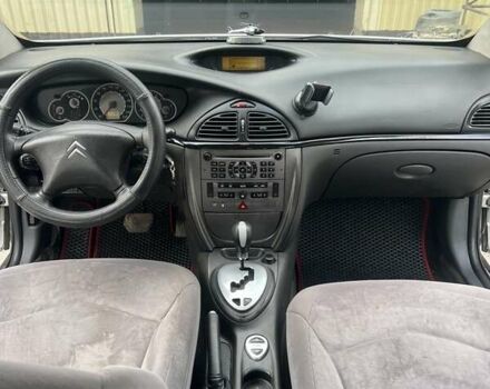 Сірий Сітроен С5, об'ємом двигуна 2 л та пробігом 326 тис. км за 3900 $, фото 3 на Automoto.ua