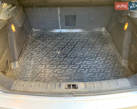 Серый Ситроен С5, объемом двигателя 2 л и пробегом 239 тыс. км за 3299 $, фото 21 на Automoto.ua