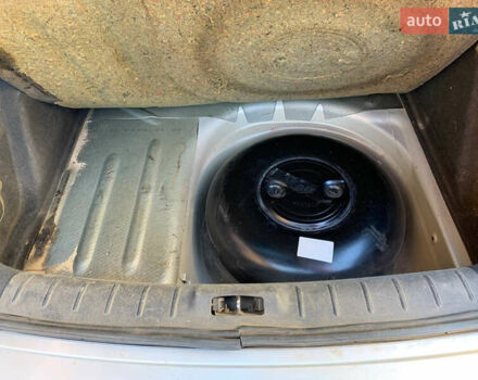 Серый Ситроен С5, объемом двигателя 2 л и пробегом 239 тыс. км за 3299 $, фото 23 на Automoto.ua