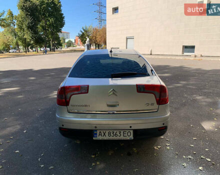Серый Ситроен С5, объемом двигателя 2 л и пробегом 239 тыс. км за 3299 $, фото 3 на Automoto.ua