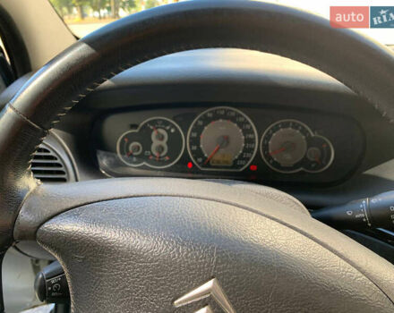 Серый Ситроен С5, объемом двигателя 2 л и пробегом 239 тыс. км за 3299 $, фото 14 на Automoto.ua