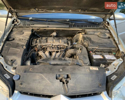 Серый Ситроен С5, объемом двигателя 2 л и пробегом 239 тыс. км за 3299 $, фото 25 на Automoto.ua