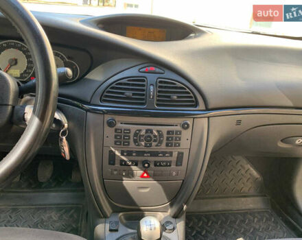 Серый Ситроен С5, объемом двигателя 2 л и пробегом 239 тыс. км за 3299 $, фото 19 на Automoto.ua