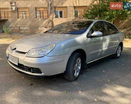 Серый Ситроен С5, объемом двигателя 2 л и пробегом 239 тыс. км за 3299 $, фото 2 на Automoto.ua