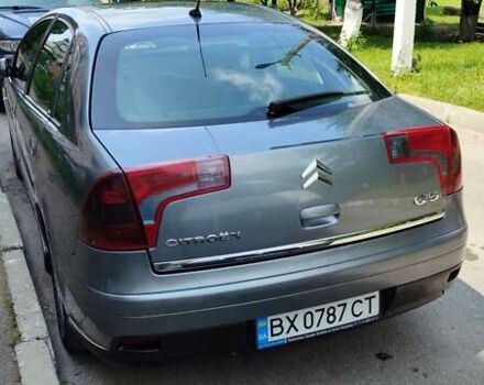 Серый Ситроен С5, объемом двигателя 2 л и пробегом 328 тыс. км за 4600 $, фото 3 на Automoto.ua