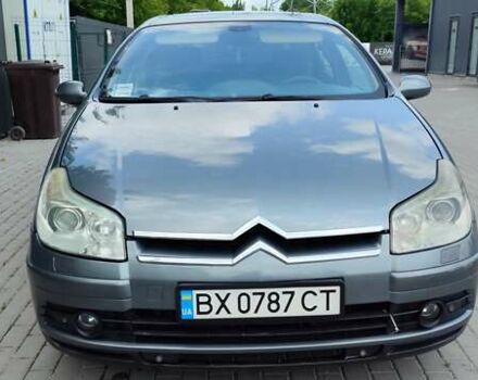 Серый Ситроен С5, объемом двигателя 2 л и пробегом 328 тыс. км за 4600 $, фото 2 на Automoto.ua