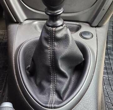 Серый Ситроен С5, объемом двигателя 2 л и пробегом 328 тыс. км за 4600 $, фото 11 на Automoto.ua