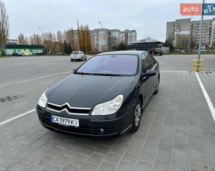 Серый Ситроен С5, объемом двигателя 2 л и пробегом 285 тыс. км за 4900 $, фото 2 на Automoto.ua