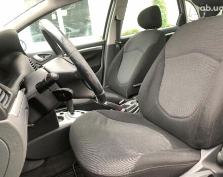 Серый Ситроен С5, объемом двигателя 2 л и пробегом 272 тыс. км за 5390 $, фото 21 на Automoto.ua