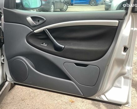 Серый Ситроен С5, объемом двигателя 2 л и пробегом 272 тыс. км за 5390 $, фото 17 на Automoto.ua