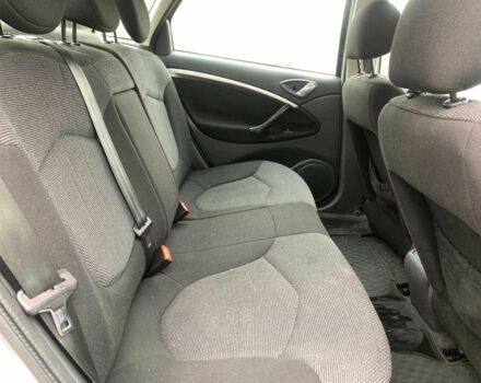 Серый Ситроен С5, объемом двигателя 2 л и пробегом 272 тыс. км за 5390 $, фото 23 на Automoto.ua