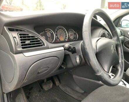 Серый Ситроен С5, объемом двигателя 2 л и пробегом 272 тыс. км за 5390 $, фото 26 на Automoto.ua