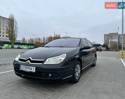 Серый Ситроен С5, объемом двигателя 2 л и пробегом 285 тыс. км за 4900 $, фото 1 на Automoto.ua