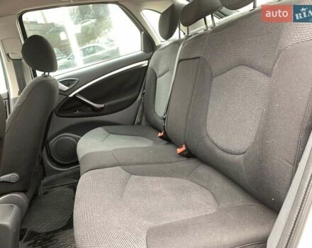 Серый Ситроен С5, объемом двигателя 2 л и пробегом 272 тыс. км за 5390 $, фото 22 на Automoto.ua