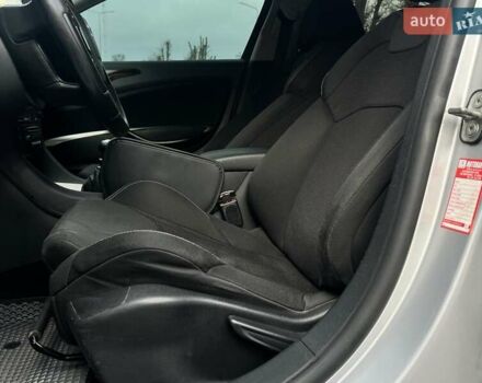 Сірий Сітроен С5, об'ємом двигуна 2.2 л та пробігом 278 тис. км за 6599 $, фото 14 на Automoto.ua