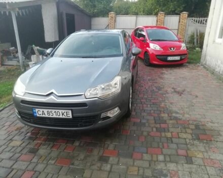 Серый Ситроен С5, объемом двигателя 1.6 л и пробегом 327 тыс. км за 5750 $, фото 1 на Automoto.ua