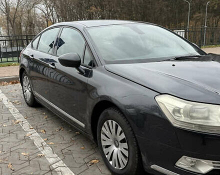 Серый Ситроен С5, объемом двигателя 2 л и пробегом 258 тыс. км за 6500 $, фото 3 на Automoto.ua