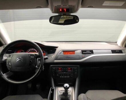 Ситроен С5 2008 в Виннице на Automoto.ua Серый Ситроен С5, объемом двигателя 2.2 л и пробегом 278 тыс. км за 6799 $, фото 12 на Automoto.ua