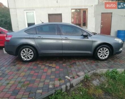 Сірий Сітроен С5, об'ємом двигуна 1.6 л та пробігом 327 тис. км за 5750 $, фото 2 на Automoto.ua