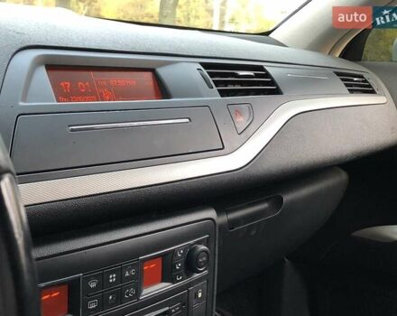 Сірий Сітроен С5, об'ємом двигуна 2.2 л та пробігом 278 тис. км за 6599 $, фото 27 на Automoto.ua