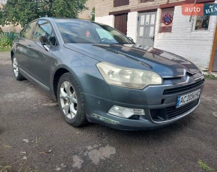 Серый Ситроен С5, объемом двигателя 2 л и пробегом 291 тыс. км за 4900 $, фото 1 на Automoto.ua