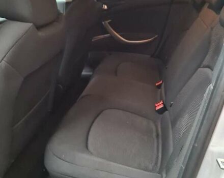 Серый Ситроен С5, объемом двигателя 1.6 л и пробегом 421 тыс. км за 8899 $, фото 11 на Automoto.ua