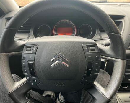 Серый Ситроен С5, объемом двигателя 1.6 л и пробегом 224 тыс. км за 6700 $, фото 4 на Automoto.ua